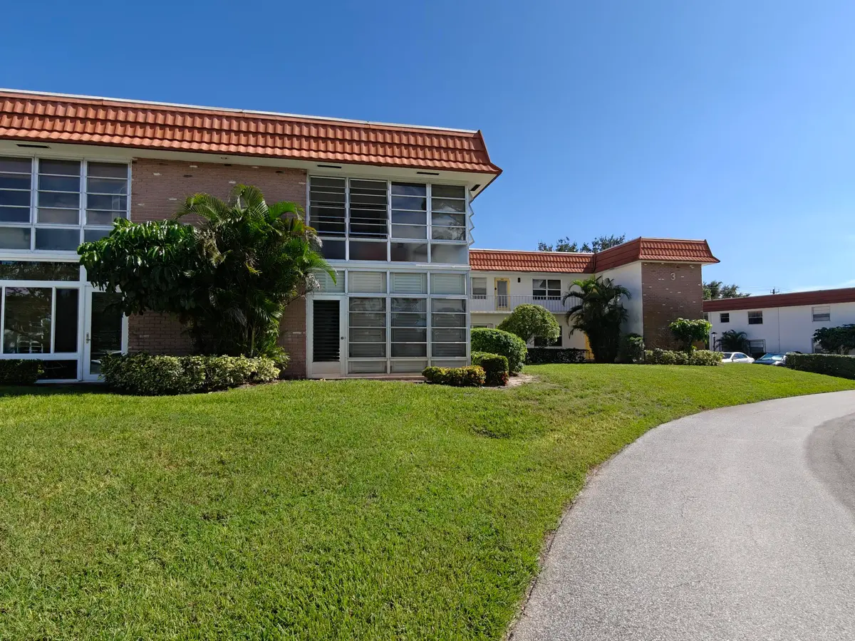 IMG20251028135451 at 1225 NW 21ST Street 3-311, Stuart