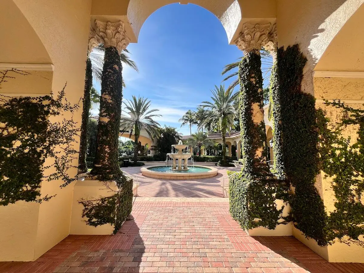 10997 CANARY ISLAND Court, Plantation, FL – photo 5