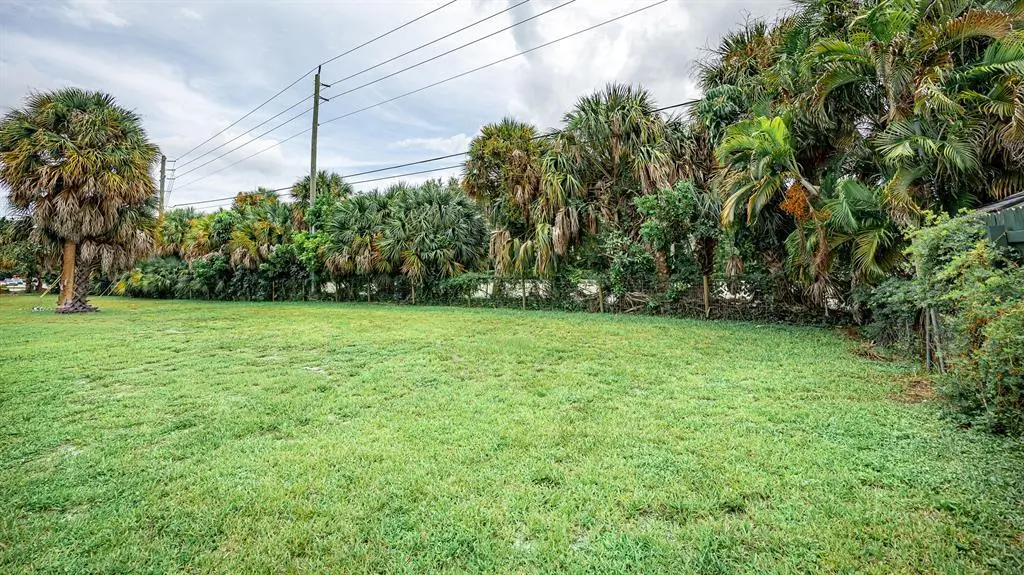 Pic 8 at 4300 12th Street, West Palm Beach
