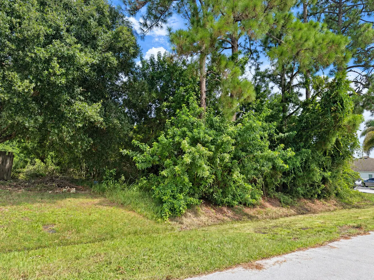IMG_9811_MLS at 1483 SW Malaga Avenue, Port St. Lucie