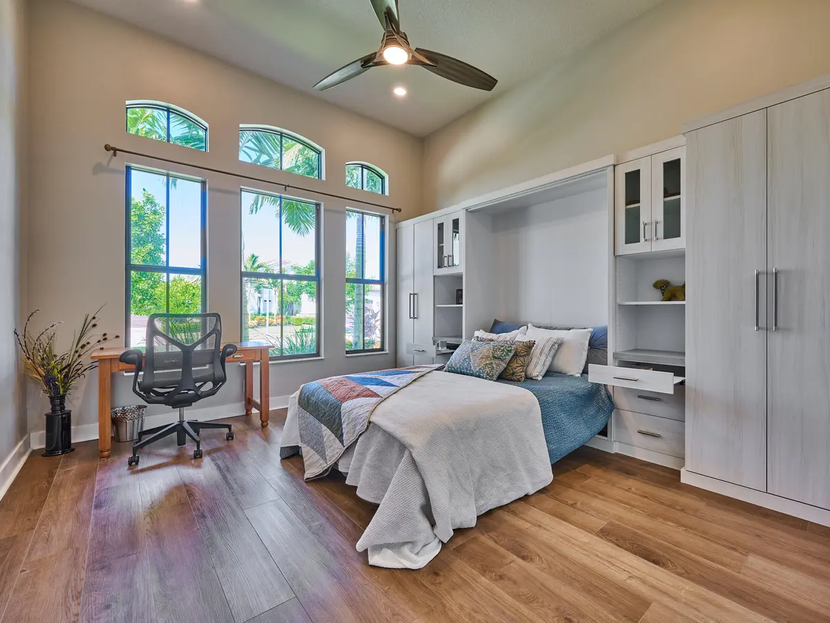 C PYL 0052 at 7832 DEER LAKE Court, Parkland