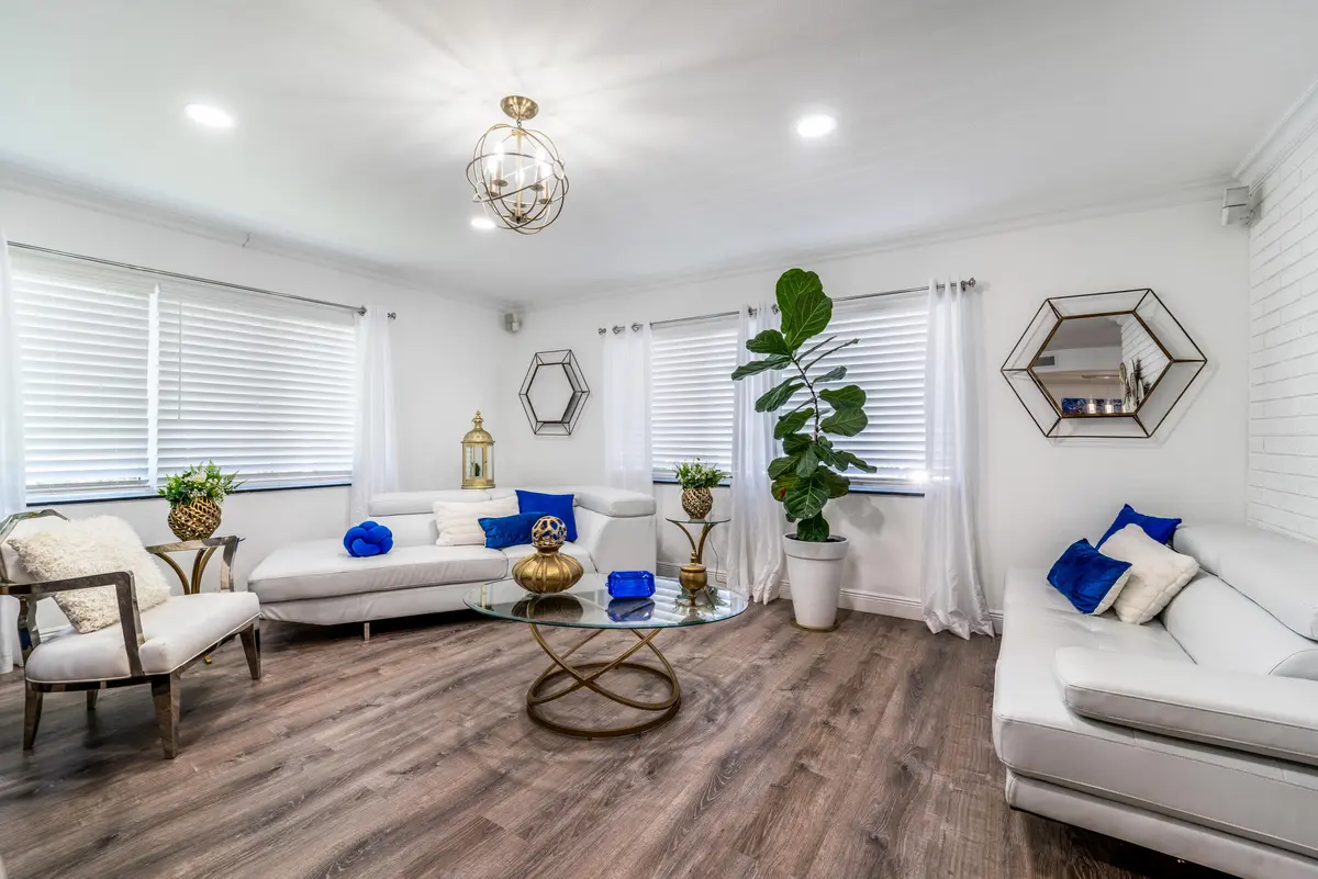 1040 Crystal Lake Drive Unit 3, Pompano Beach, FL – photo 2