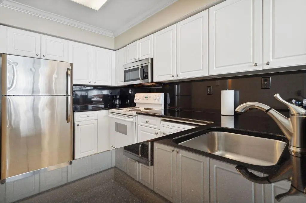 GRANITE COUNTERS LOTS OF CABINETS at 2501 S OCEAN Drive 304, Hollywood