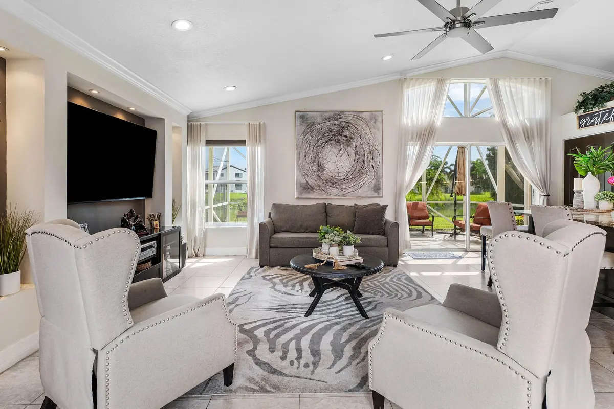 012-5054PrairieDunesVillageCircle-LakeWo at 5054 Prairie Dunes Village Circle, Lake Worth