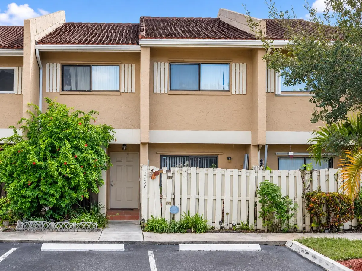 Front of house at 3539 NW 91ST Lane, Sunrise