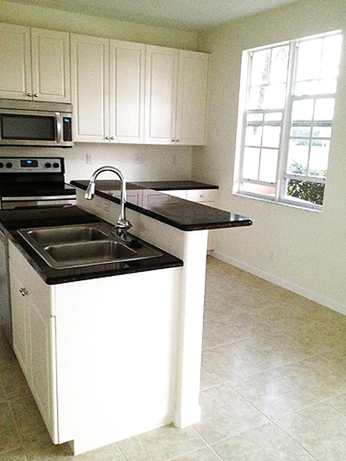 07_kitchen-2 at 7424 Briella Drive, Boynton Beach