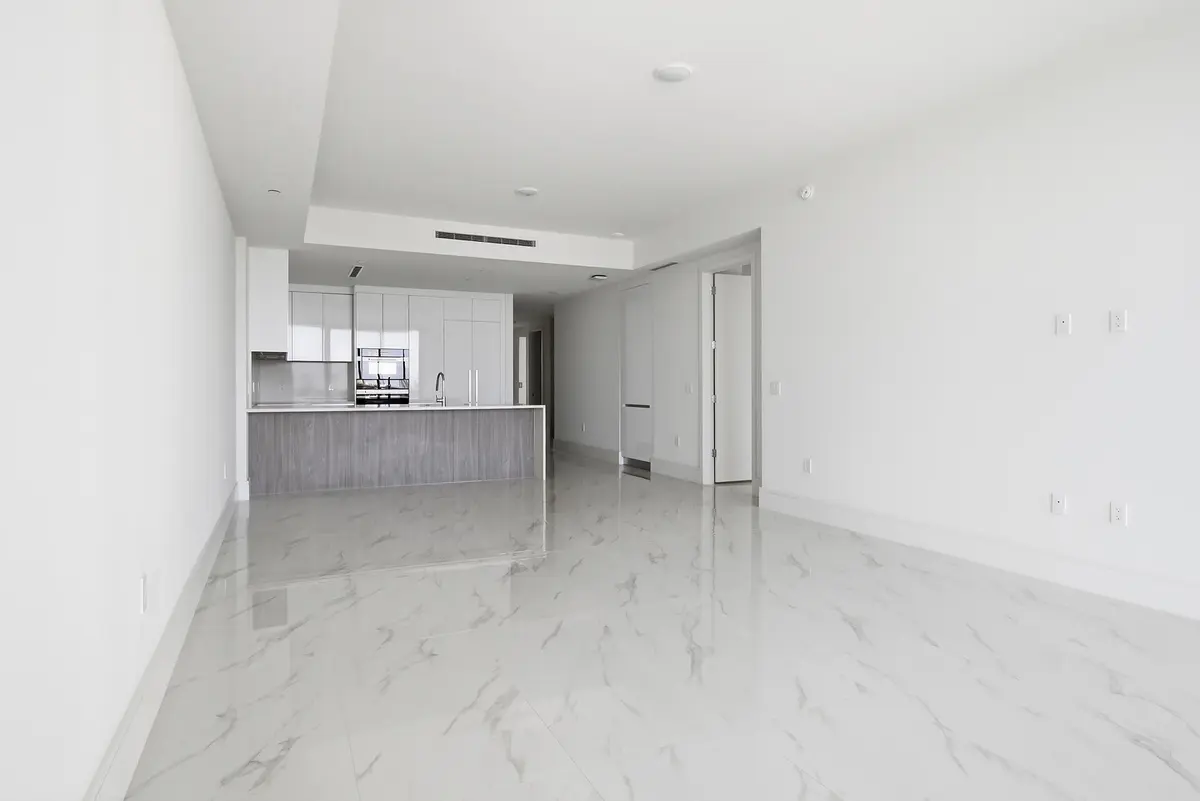 220-LAKESHORE-DRIVE-804-33403-004 at 220 Lake Shore Drive 804, Lake Park