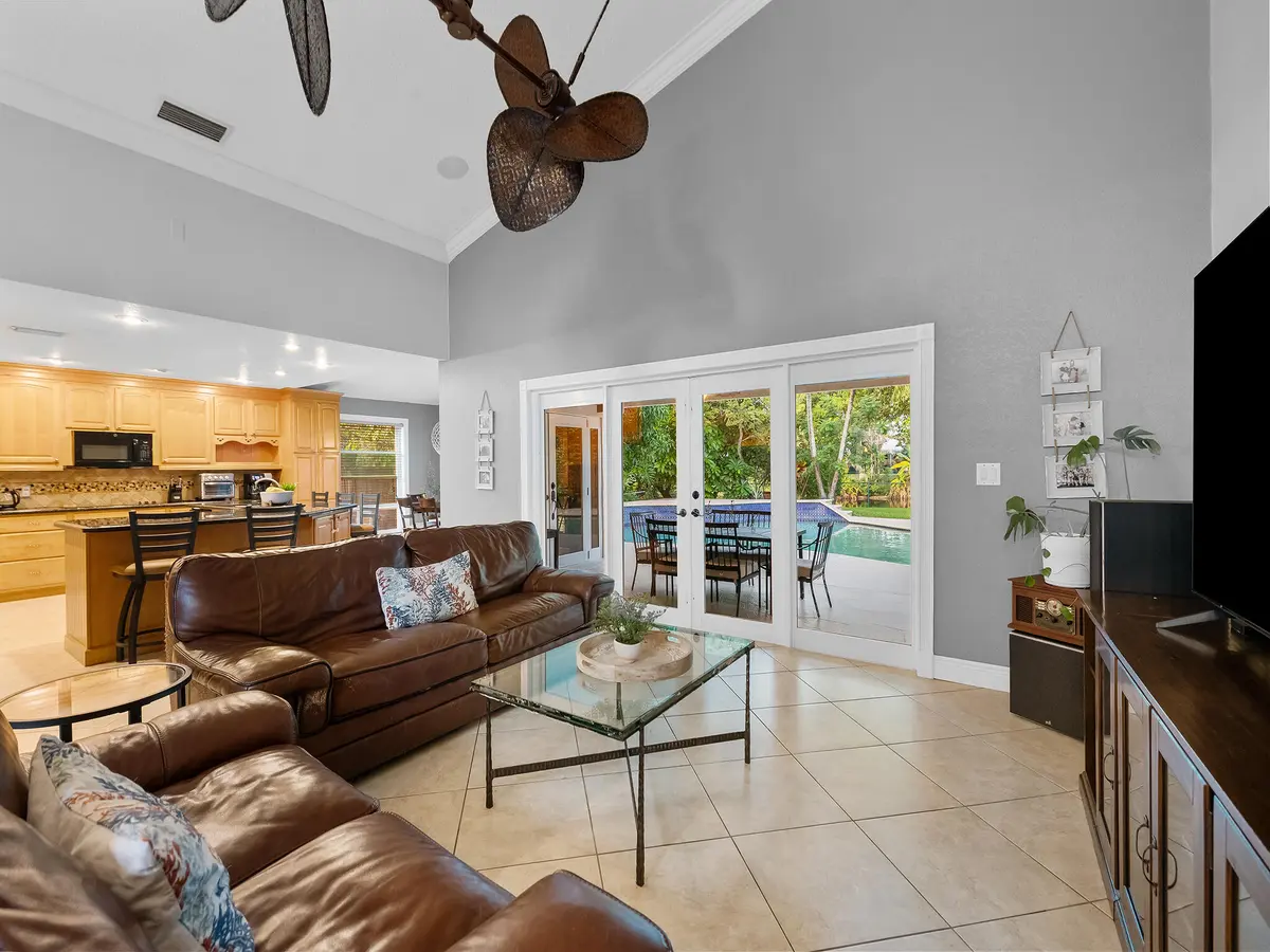 DSC_9142 at 875 NW 83rd Drive, Coral Springs
