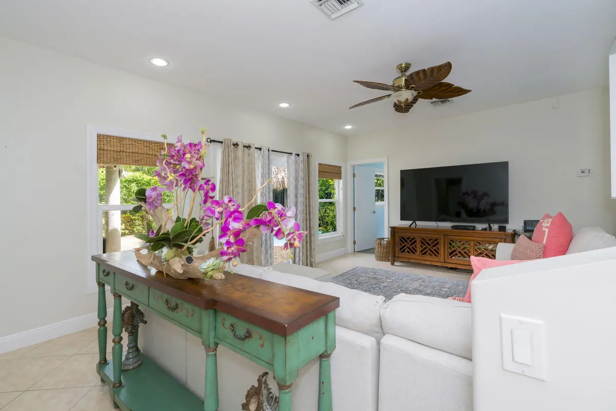 35-web-or-mls-iPixx_01_24 at 1808 N M Street, Lake Worth Beach