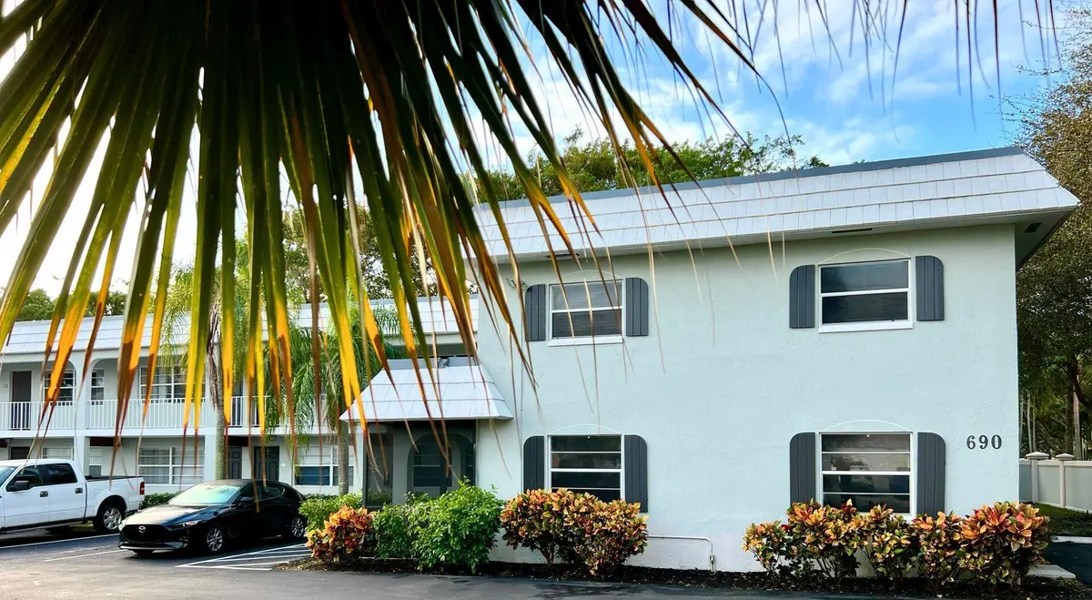 original (1) at 690 Kingsbridge Street Apt 9, Boca Raton
