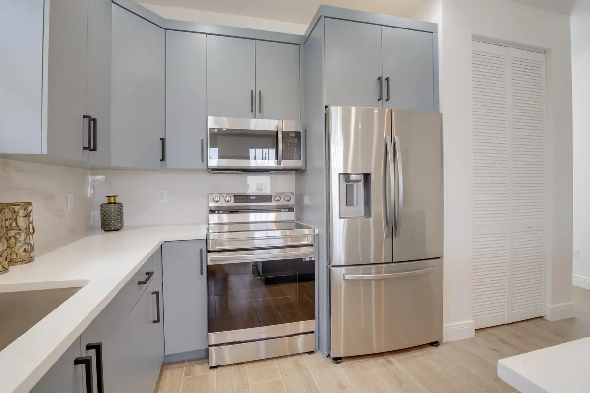 20231009185744715403000000-o at 431 S F Street, Lake Worth Beach