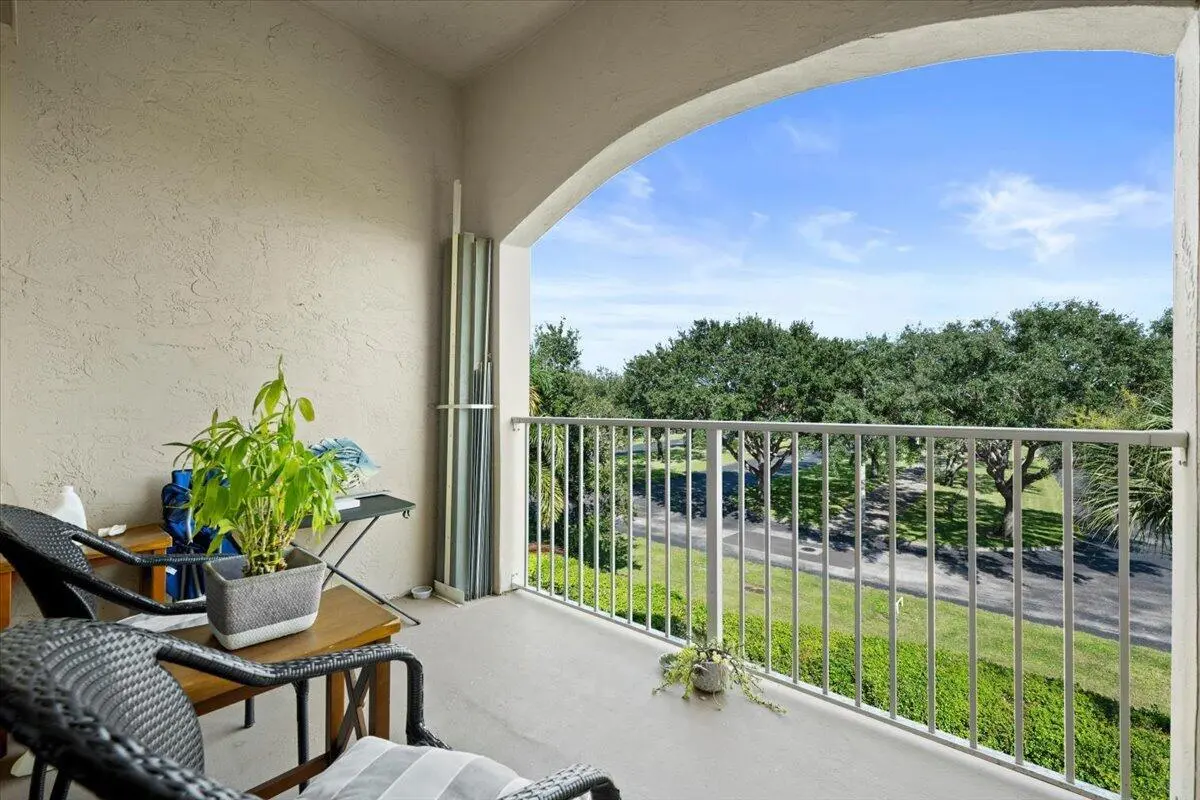 18-LUX_3698 at 254 Village Boulevard 4310, Tequesta