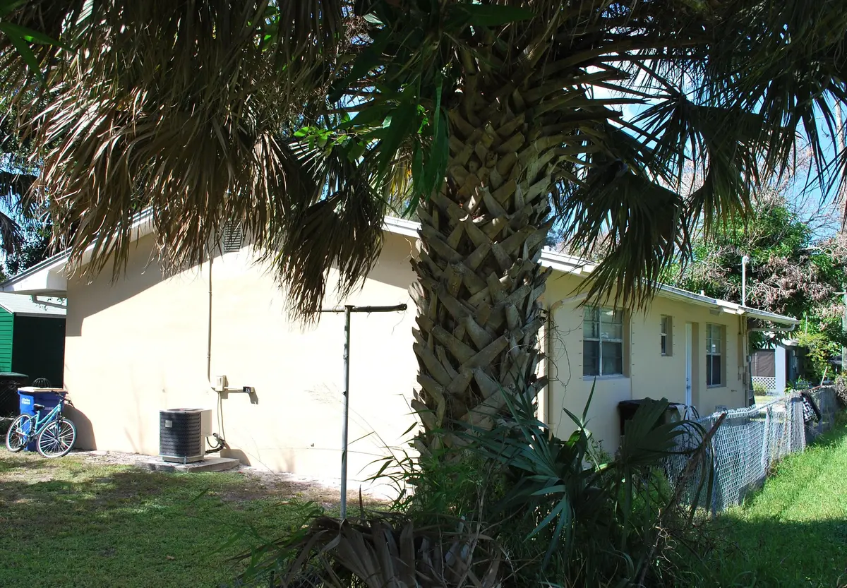 DSC_0037 at 1223 MCCRAY Court, Fort Pierce