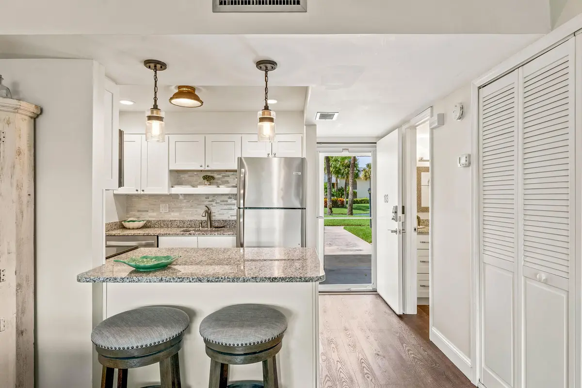 1830 Robalo Drive - 103-111 at 1830 Robalo Drive, Vero Beach