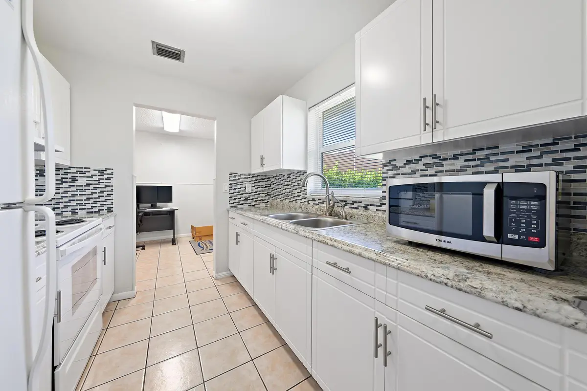 1615 S N St-8 at 1615 S N Street, Lake Worth
