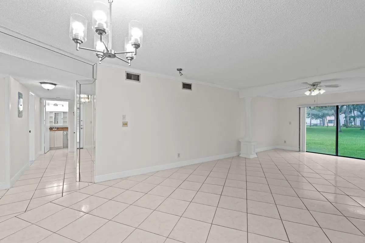 4-web-or-mls-A7408578 at 6085 N SABAL PALM Boulevard 107, Tamarac