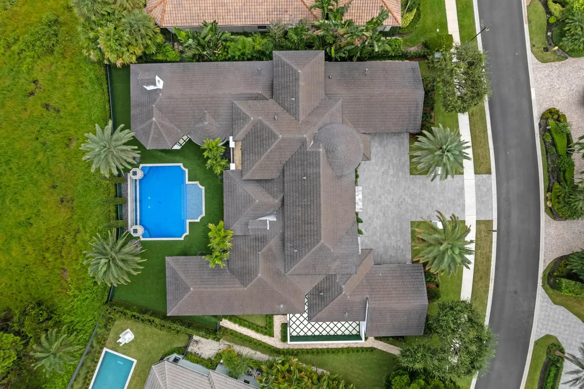 View from above at 111 Via Palacio, Palm Beach Gardens