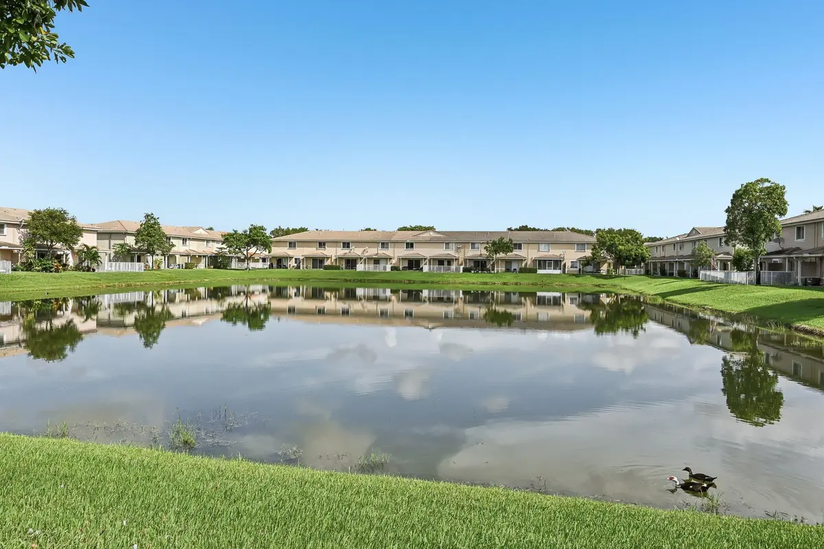 Shonda Jackson Full View at 8985 LANCASTER Street, Tamarac