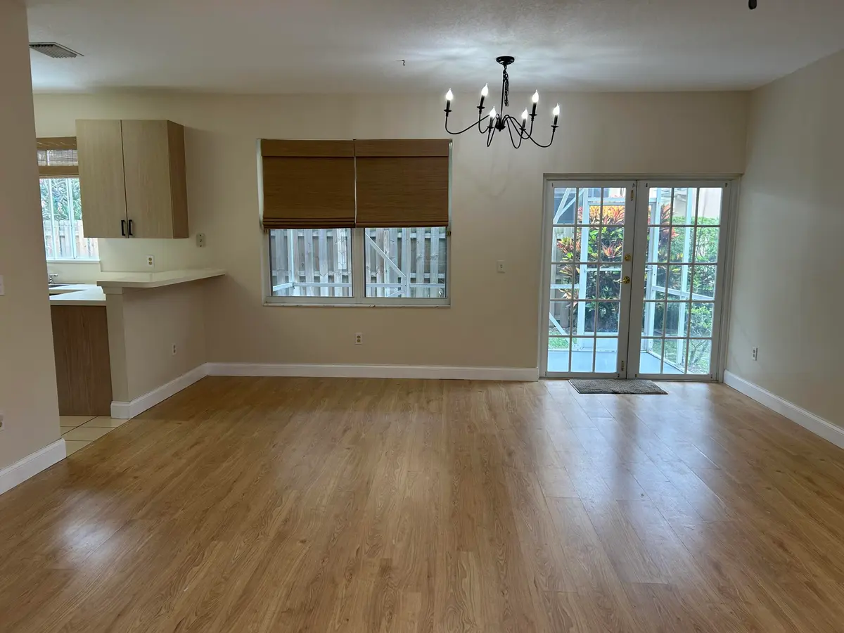 LR/DR at 331 OAK CREST Terrace 331, Jupiter