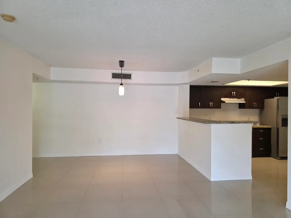 2026-09-29 16.22.09 at 5055 WILES Road 207, Coconut Creek