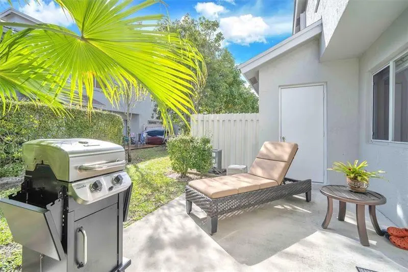 Photo 8 at 4734 SW 13TH Place, Deerfield Beach