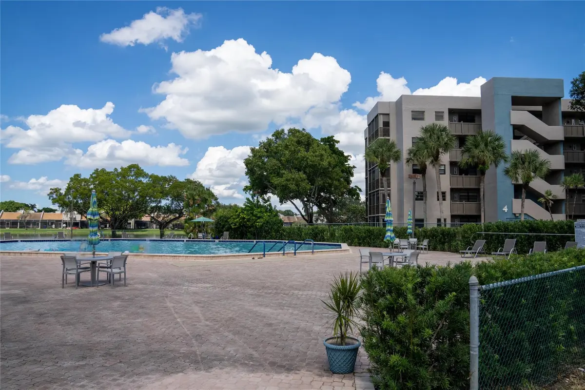Photo 1 at 1101 COLONY POINT Circle 220, Pembroke Pines