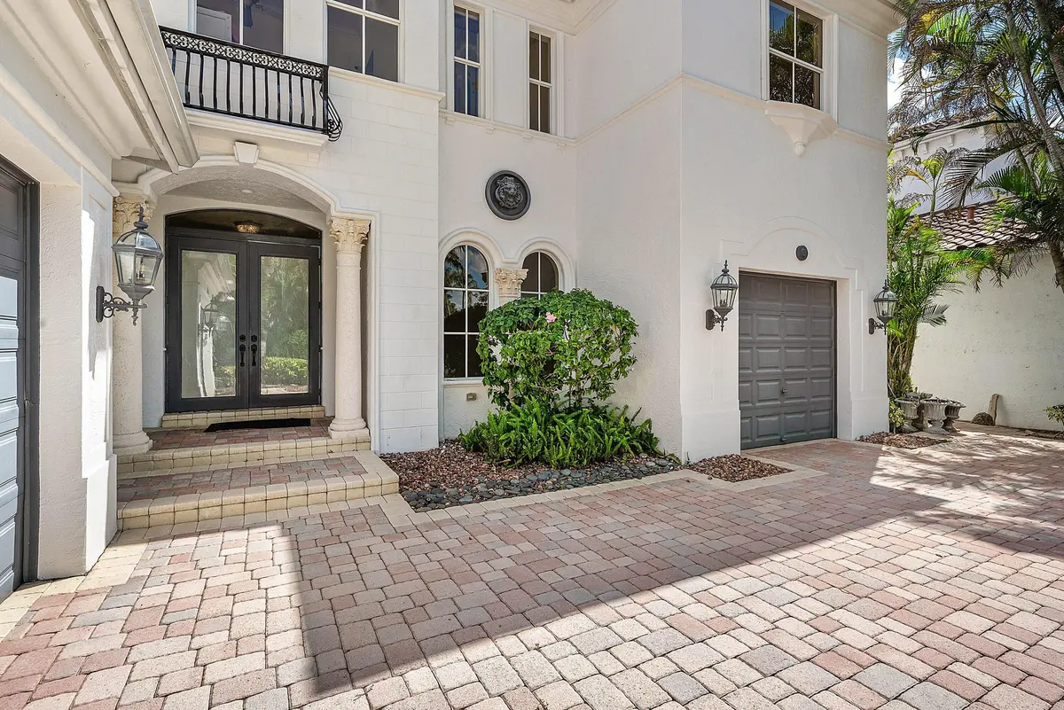 Entrance at 16267 Bristol Pointe Drive, Delray Beach