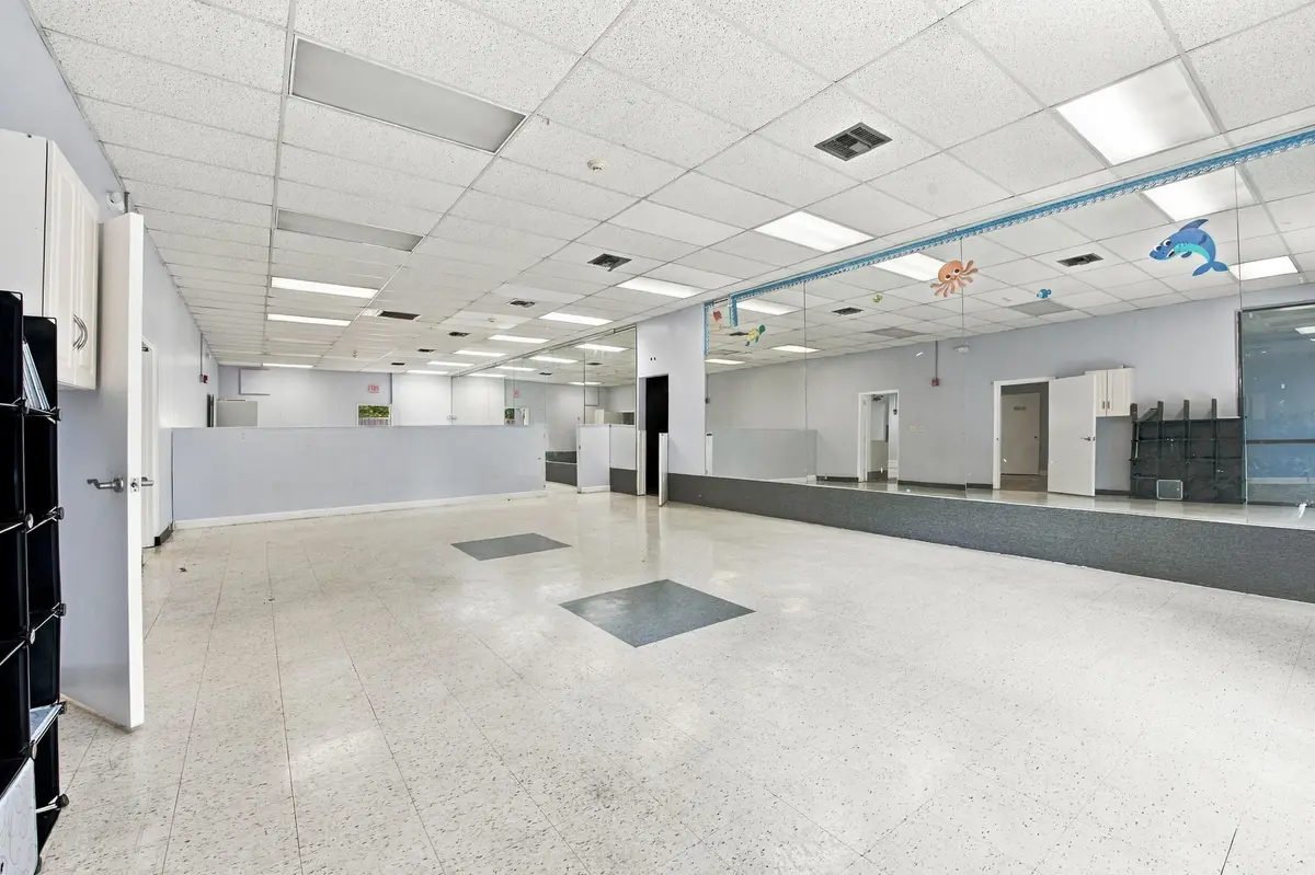 6301b at 6301 W Atlantic Boulevard West Side, Margate