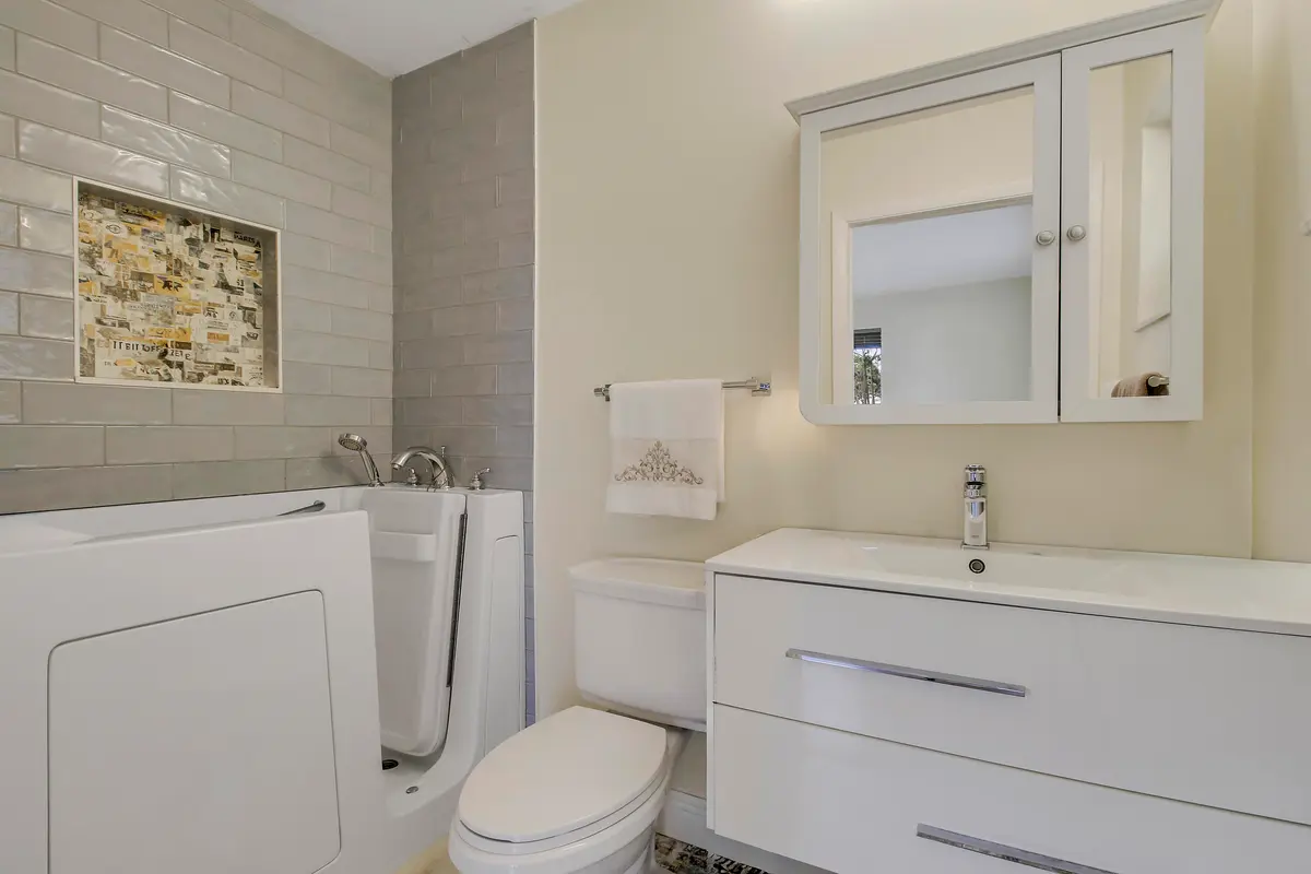 Bathroom 1 at 9471 SE Little Club Way, Tequesta