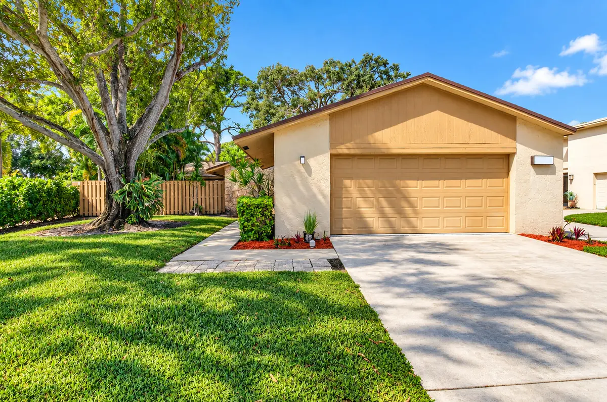 FRONT VIEW at 772 NW 25th Avenue, Delray Beach