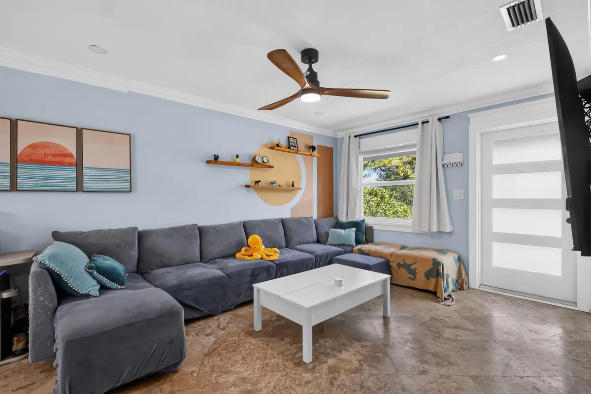 5-web-or-mls-_14A3387 at 220 Reigle Avenue, Delray Beach