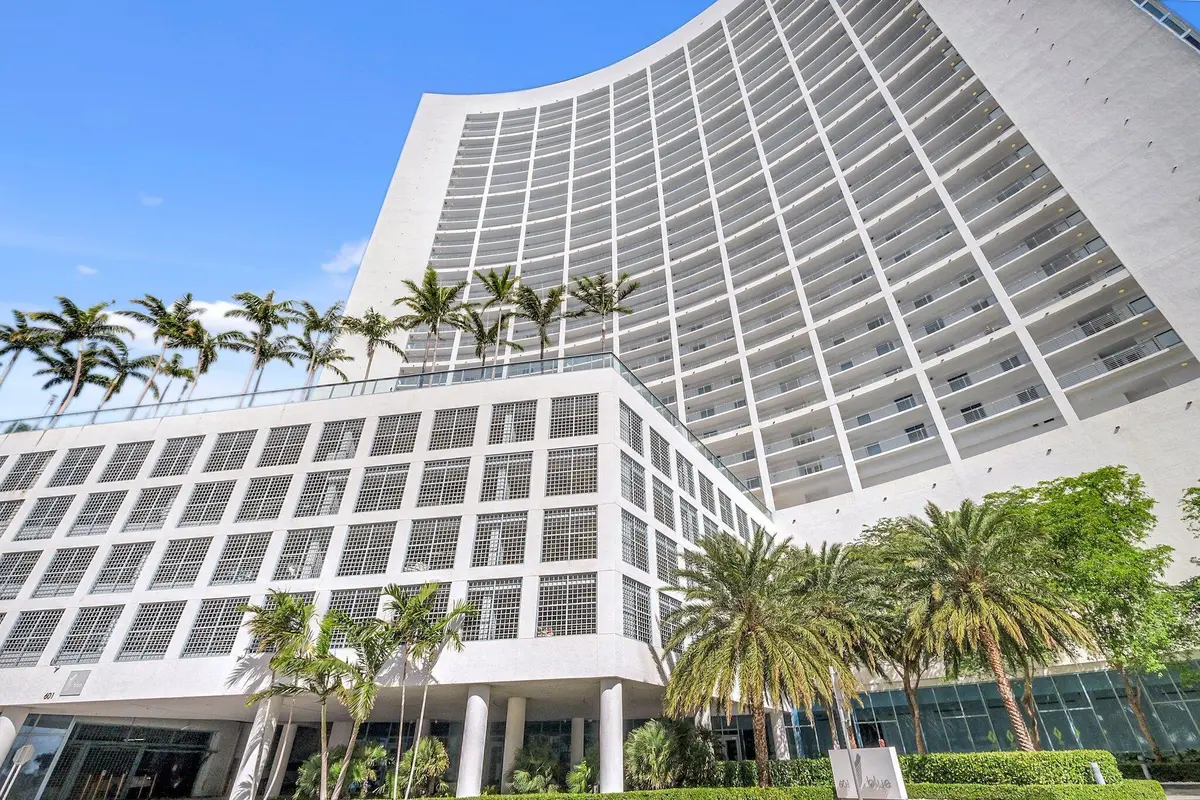 1-web-or-mls-1-web-or-mls-DSCF3035 at 601 NE 36TH Street 1008, Miami