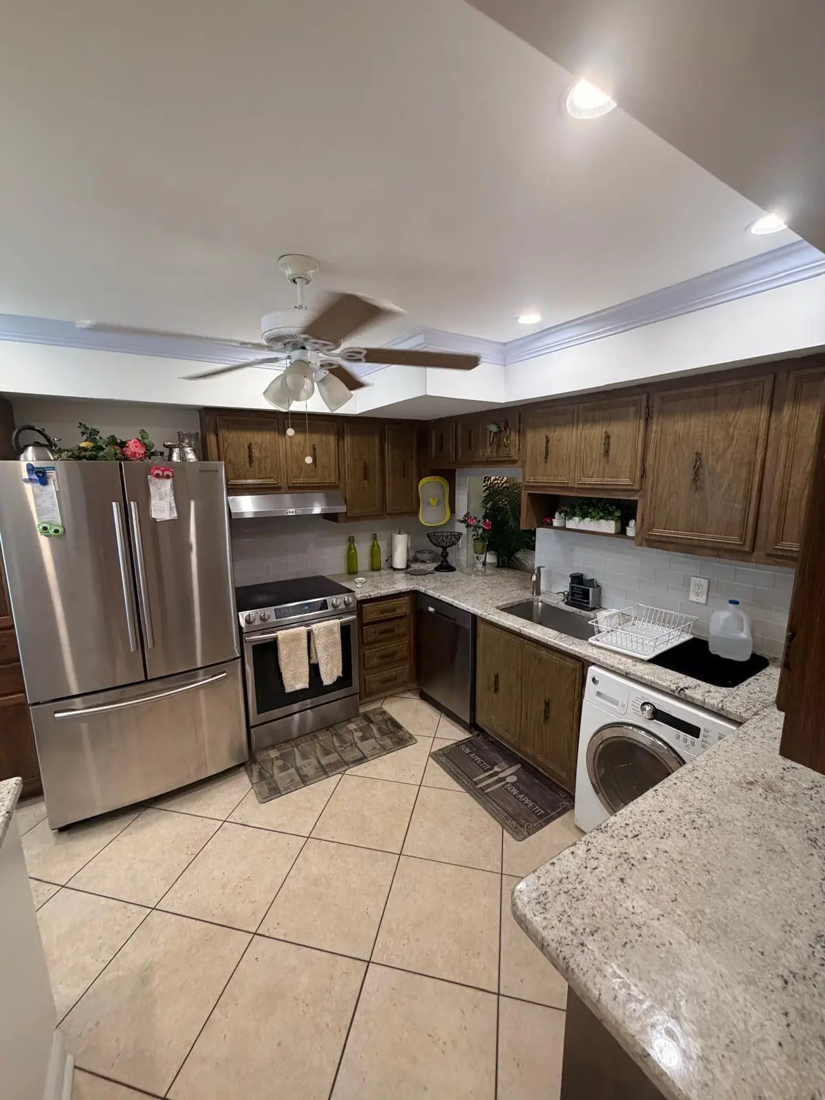 c0ffeb92-bb4c-4dfd-81e2-d2e03cee1bad at 627 LACONIA Circle B, Lake Worth
