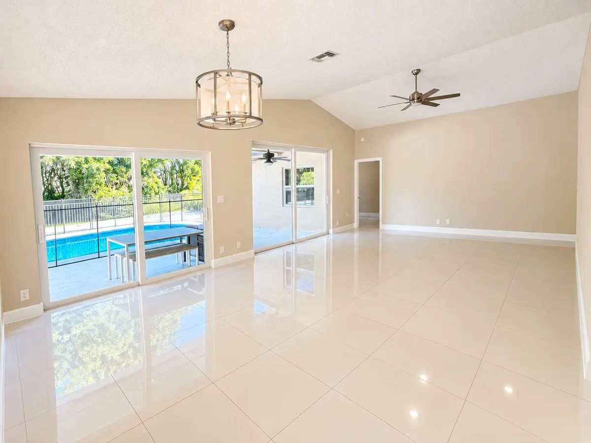 60C371CE-CA1A-4CF9-ADF5-C8D9B208D0A9 at 8045 COPENHAGEN Way, Boca Raton