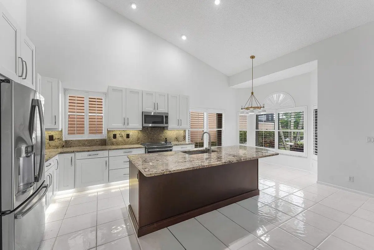 Kitchen at 8288 Horseshoe Bay Road, Boynton Beach