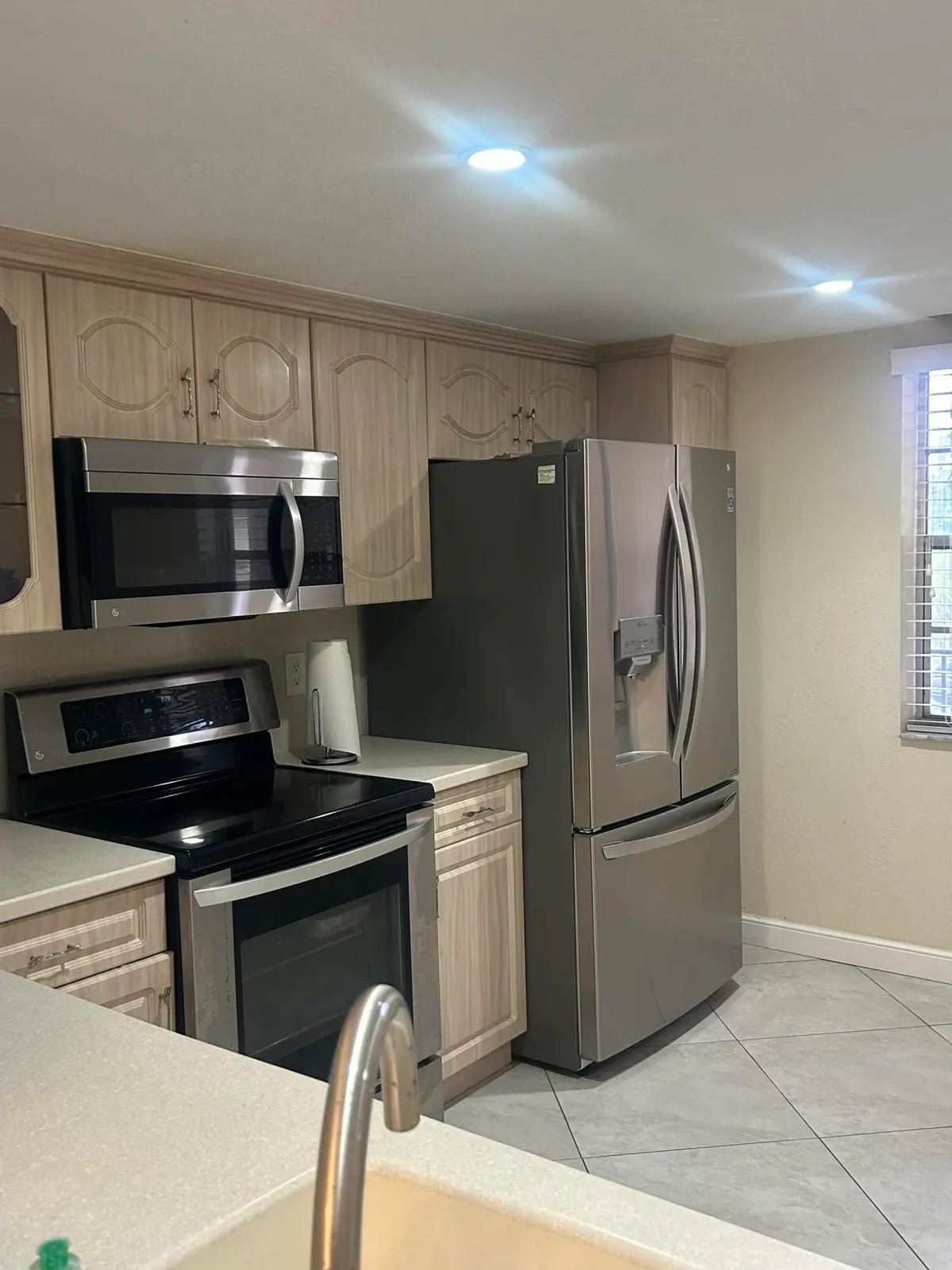 Kitchen at 291 S HOLLYBROOK Drive 308, Pembroke Pines