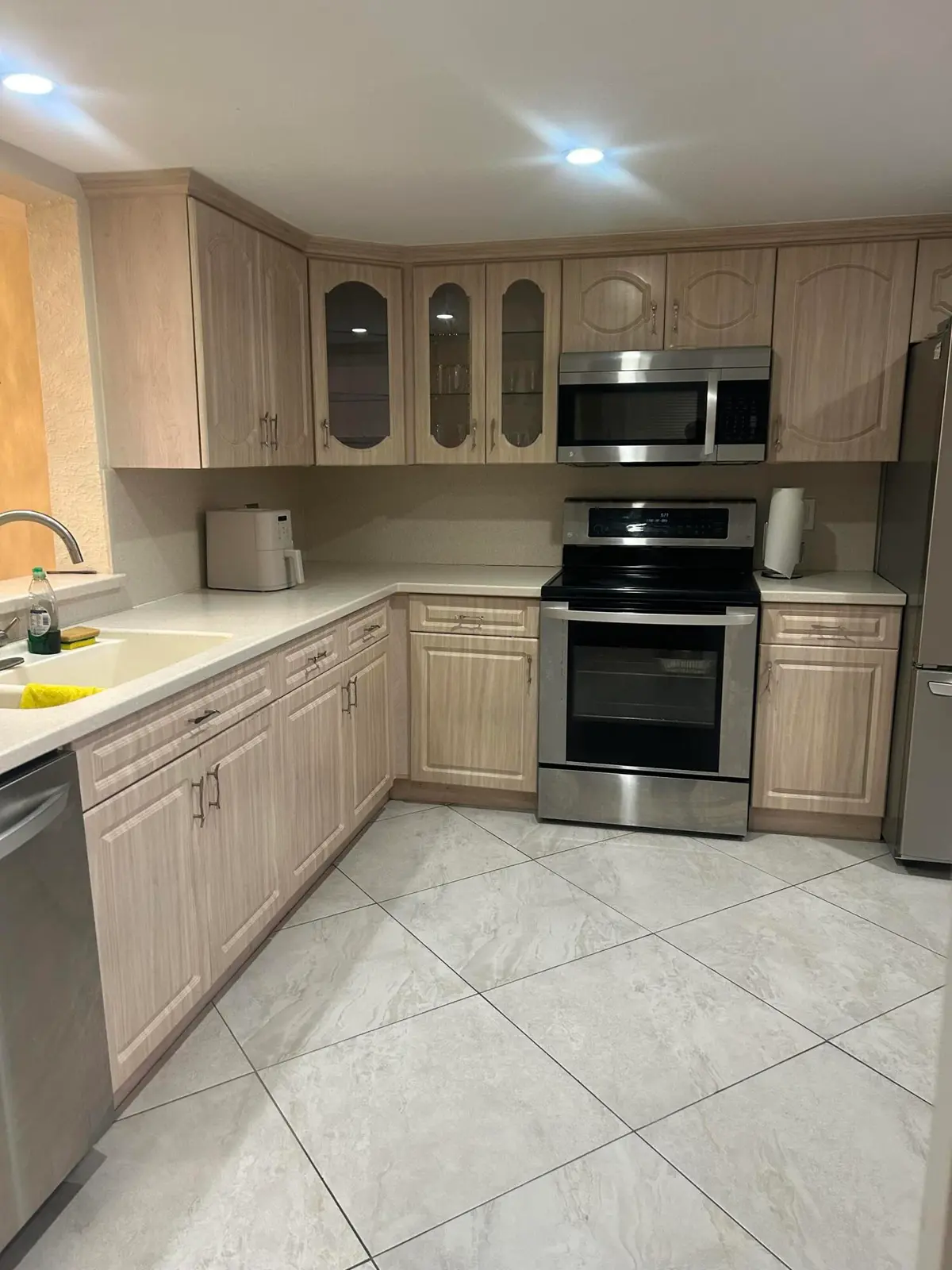 Kitchen at 291 S HOLLYBROOK Drive 308, Pembroke Pines