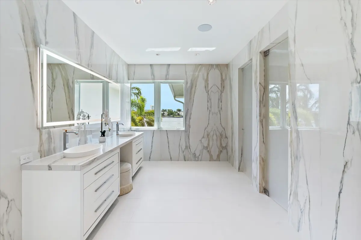 49-1822 SE 9th Street Ft. Lauderdale, FL at 1822 SE 9th Street, Fort Lauderdale