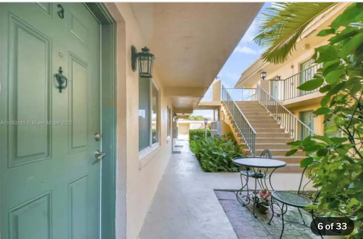 WhatsApp Image 2026-09-19 at 10.08.37 (1 at 2300 SE 2ND Street 11, Pompano Beach
