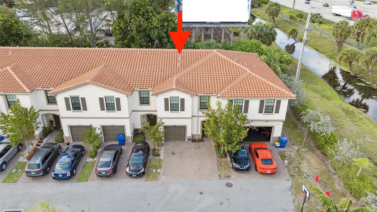 Photo 5 at 1002 SWEET BRIAR Lane, Riviera Beach