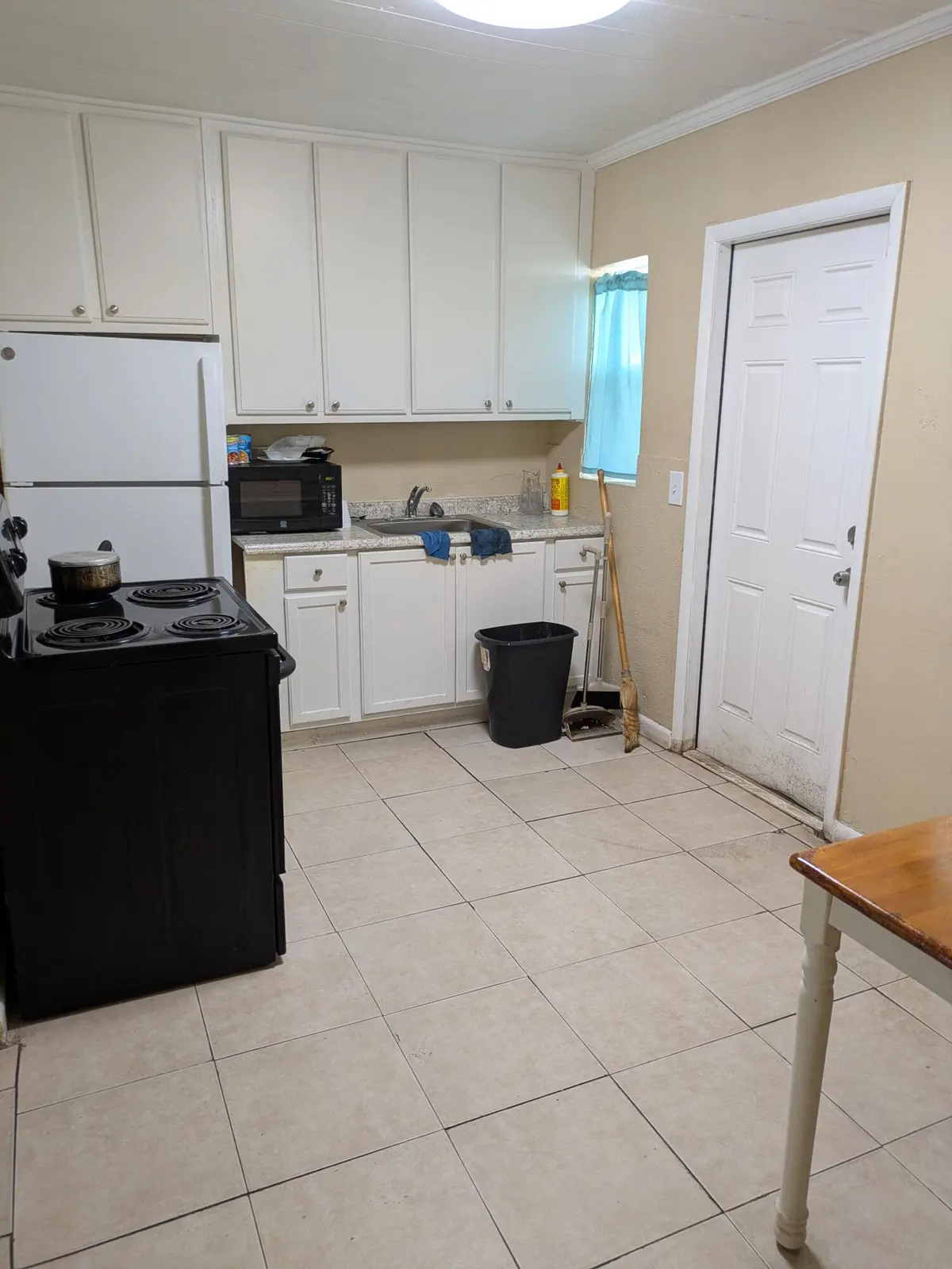 PXL_20260930_161005471 at 431 N 13TH Street, Fort Pierce
