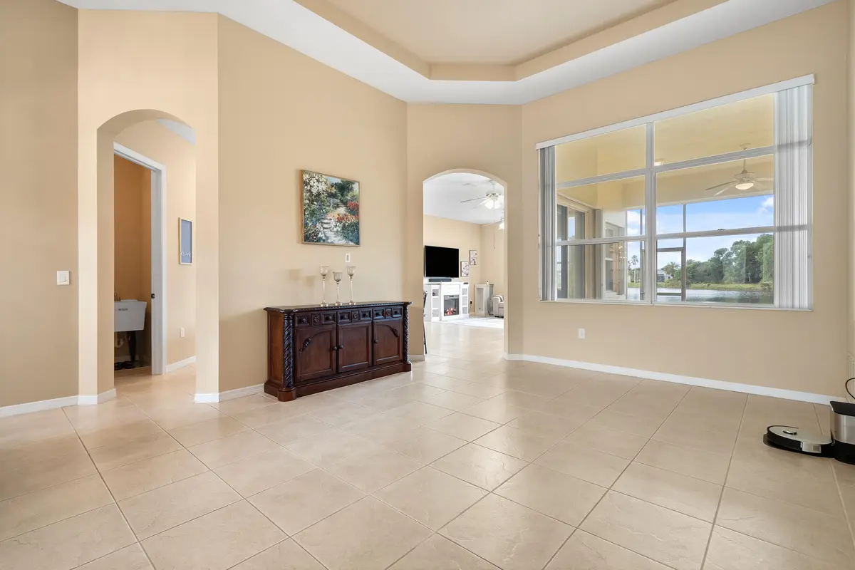 DSC03546 at 633 SW Long Key Court, Port St. Lucie