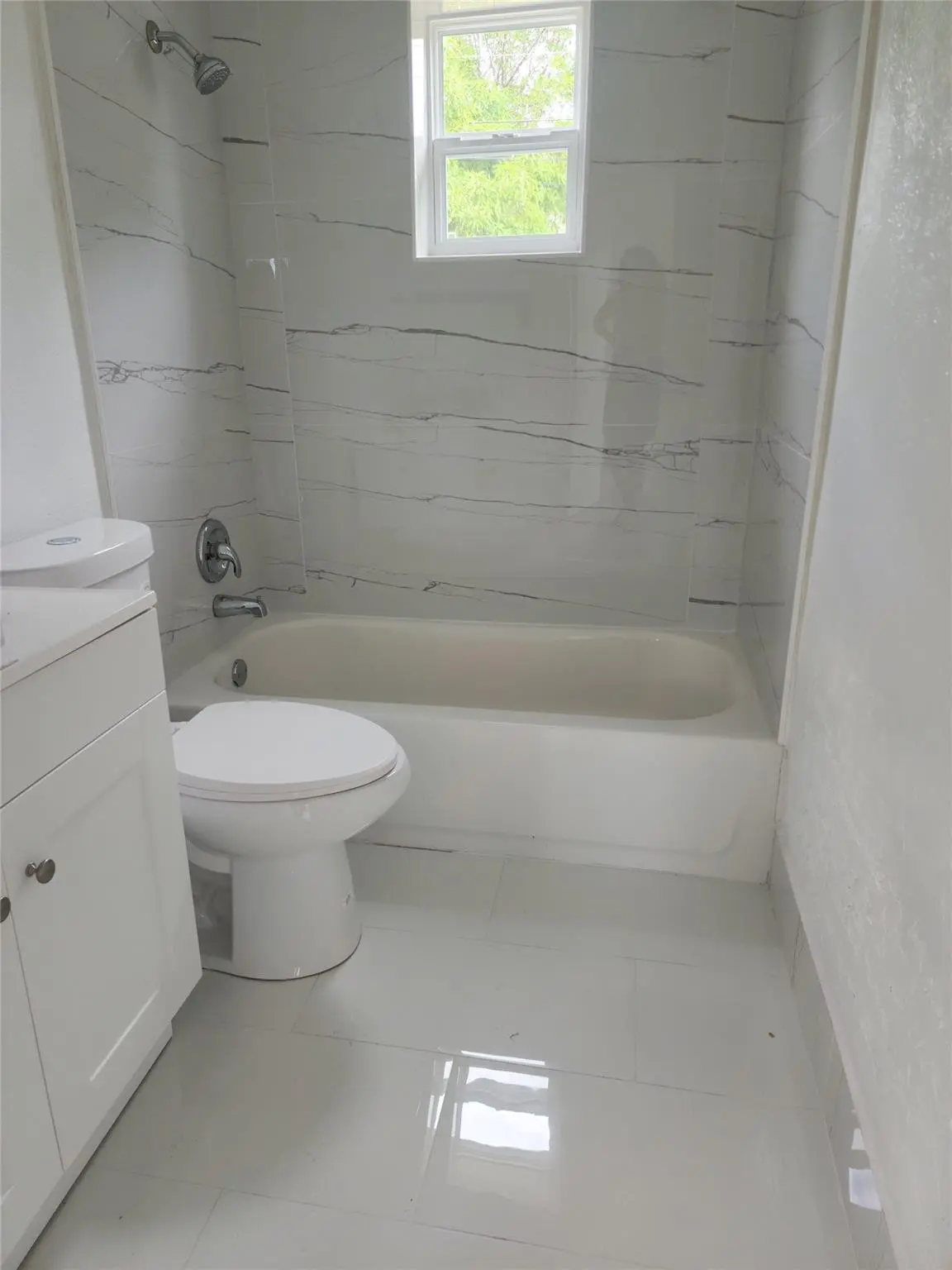 Photo 6 at 2549 NW 4th Court, Pompano Beach