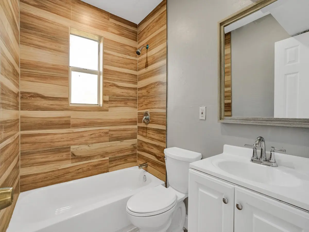 Photo 6 at 5231 NE 19TH Terrace, Pompano Beach