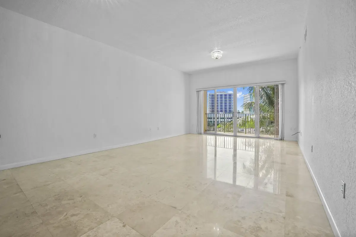 11 Living room 01 at 1650 Presidential Way 406, West Palm Beach