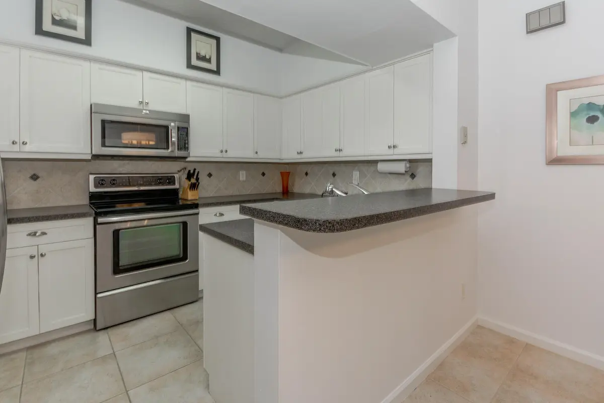 4205 Fairway Dr N Jupiter FL-large-005-0 at 4205 FAIRWAY Drive 4205, Jupiter