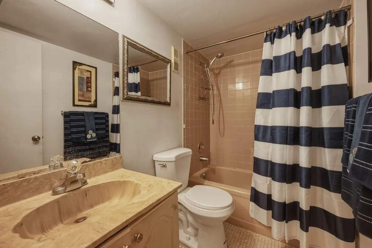 16-web-or-mls-8620-n-sherman-cir-204 at 8620 N SHERMAN Circle 204, Miramar