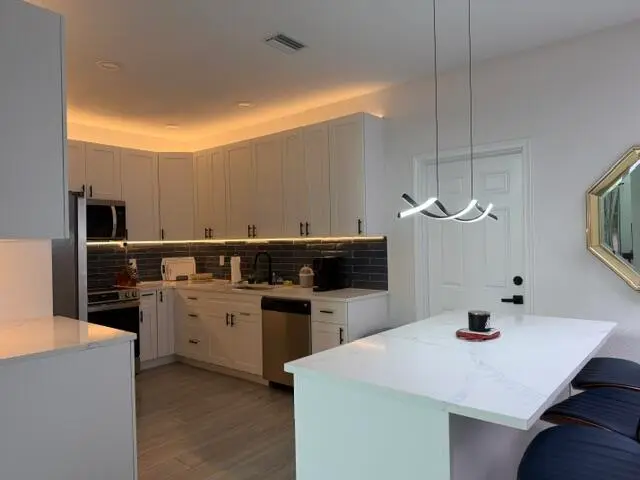 IMG_8340 at 10452 Lake Vista Circle, Boca Raton