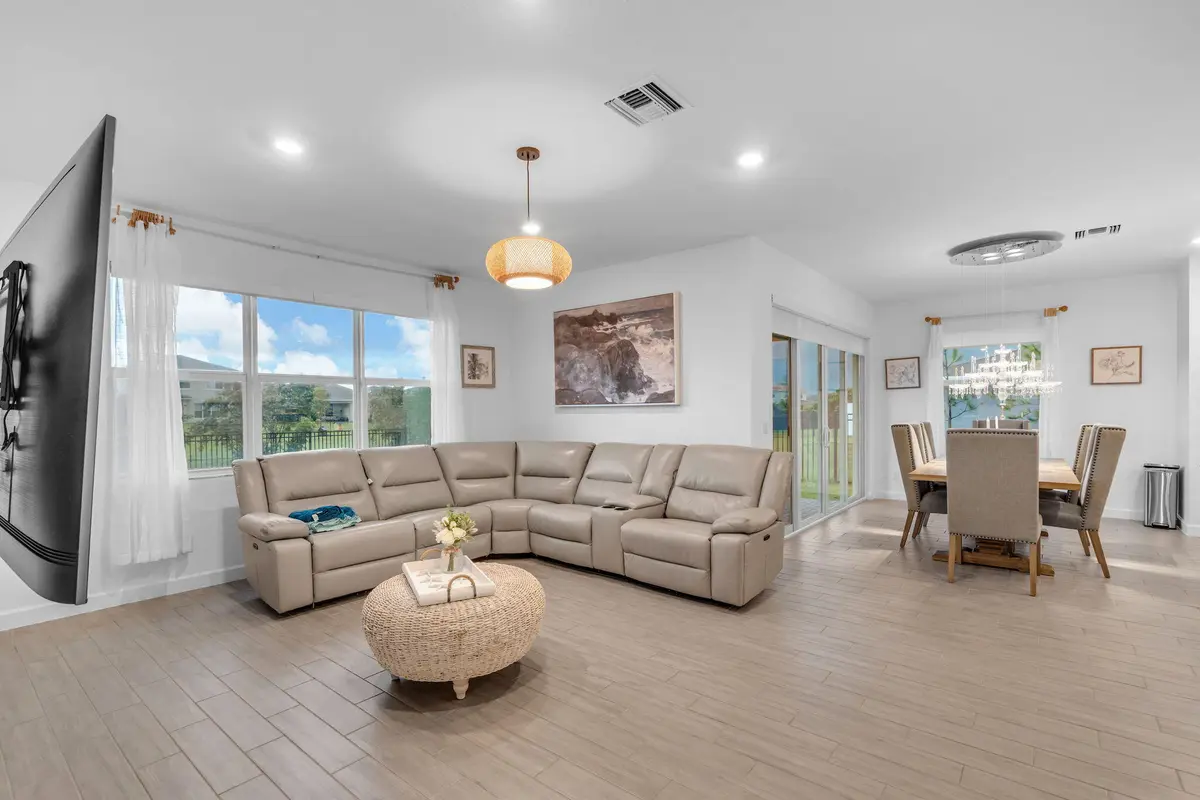 7-web-or-mls-19172Croft-7 at 19172 Croft Mill Crossing, Loxahatchee