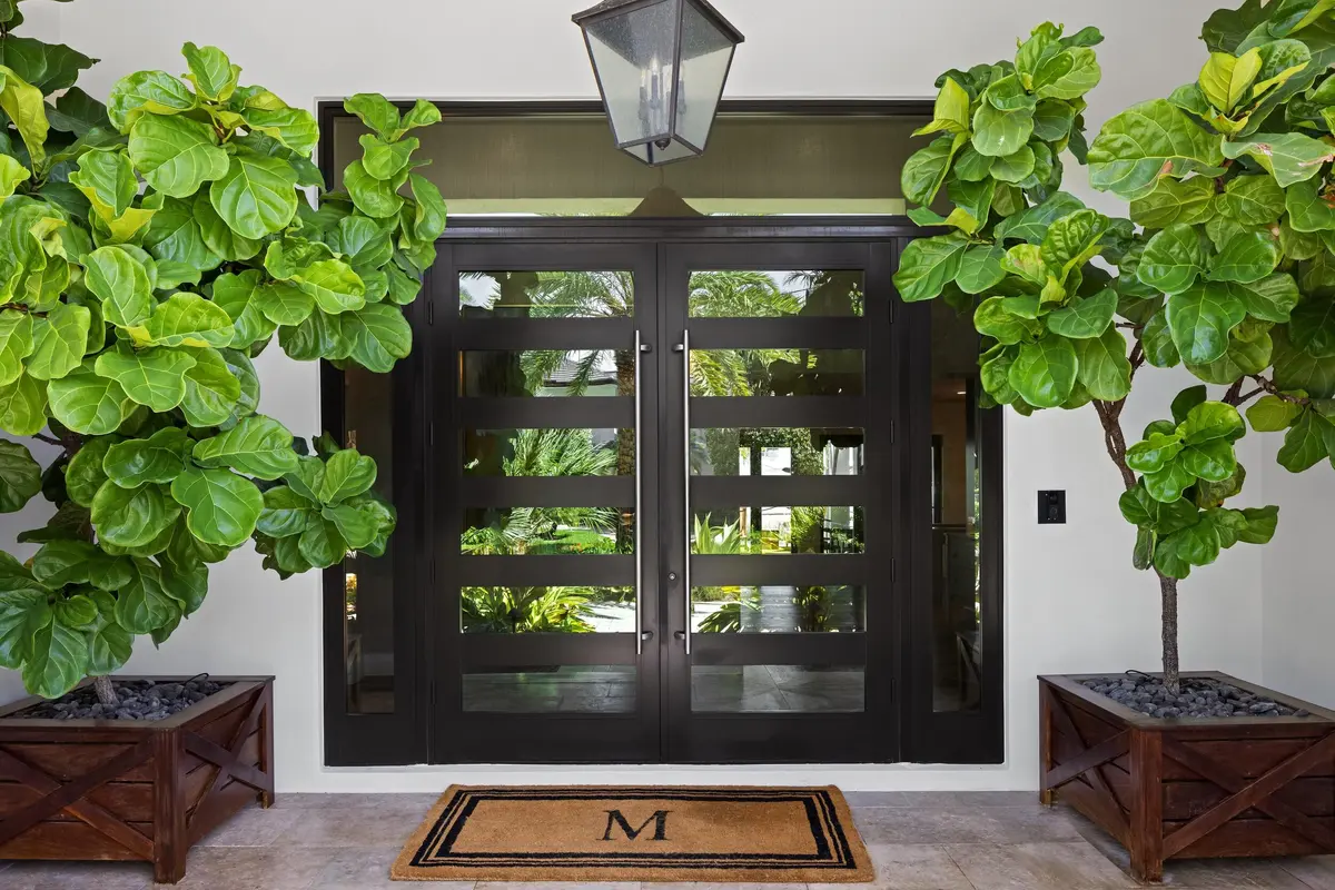 Front 7 at 5340 NE 32nd Avenue, Fort Lauderdale